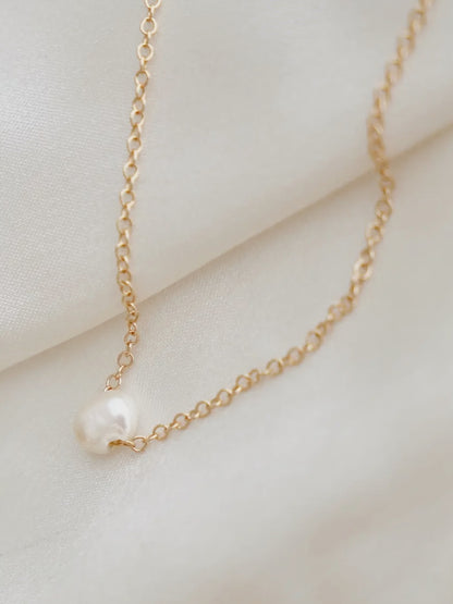 Pearl Cove Necklace (gold & silver)