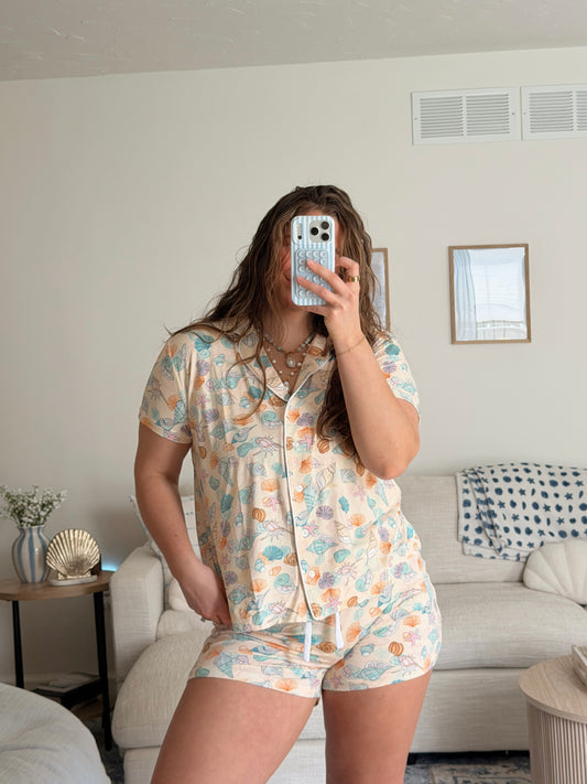 Shell Hunting Pajamas