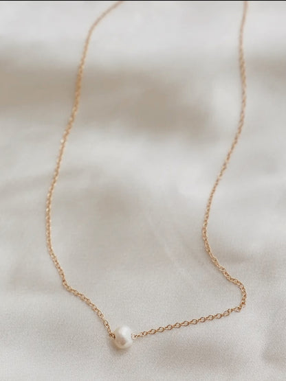 Pearl Cove Necklace (gold & silver)
