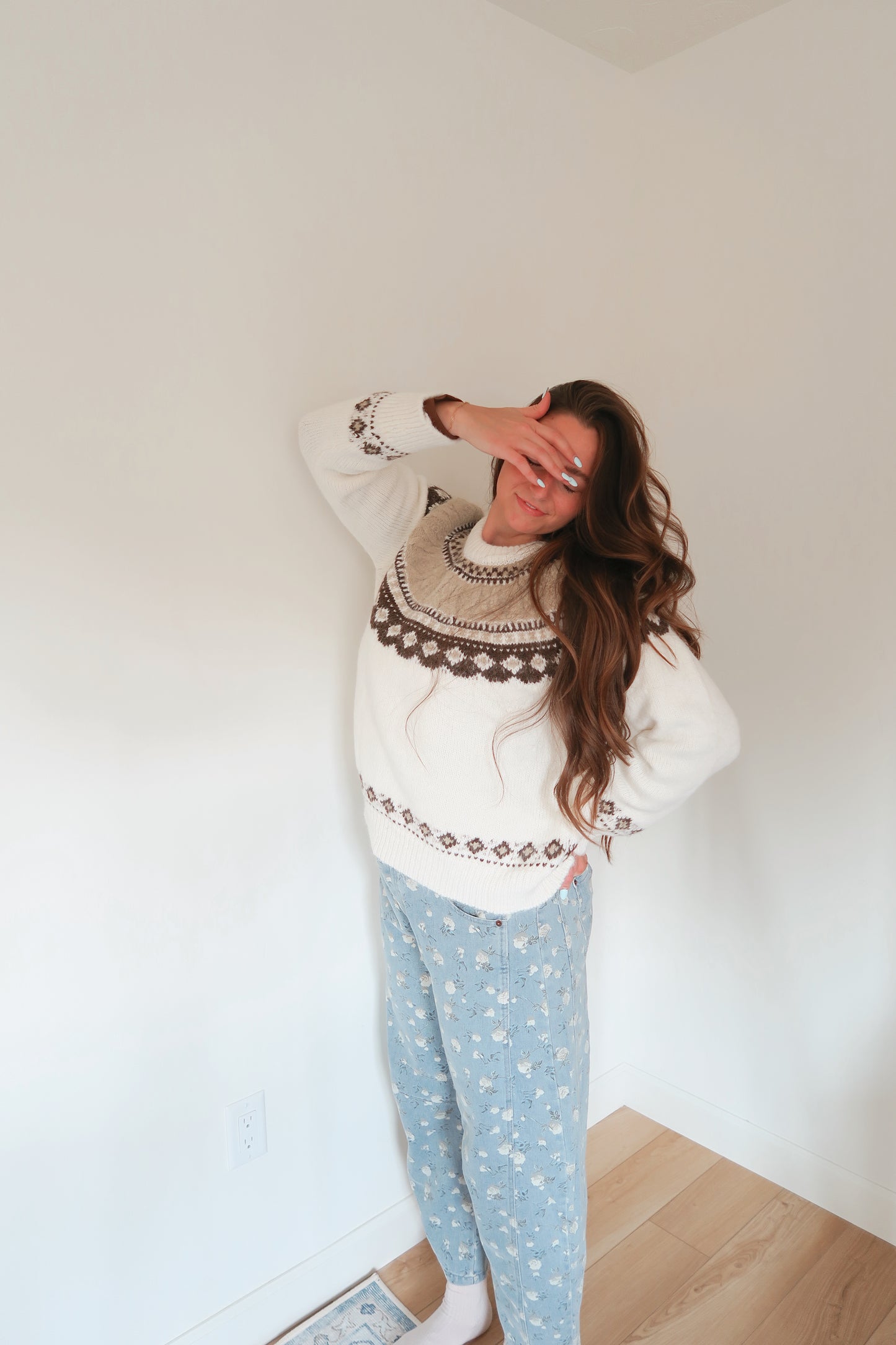 Chestnut Isle sweater