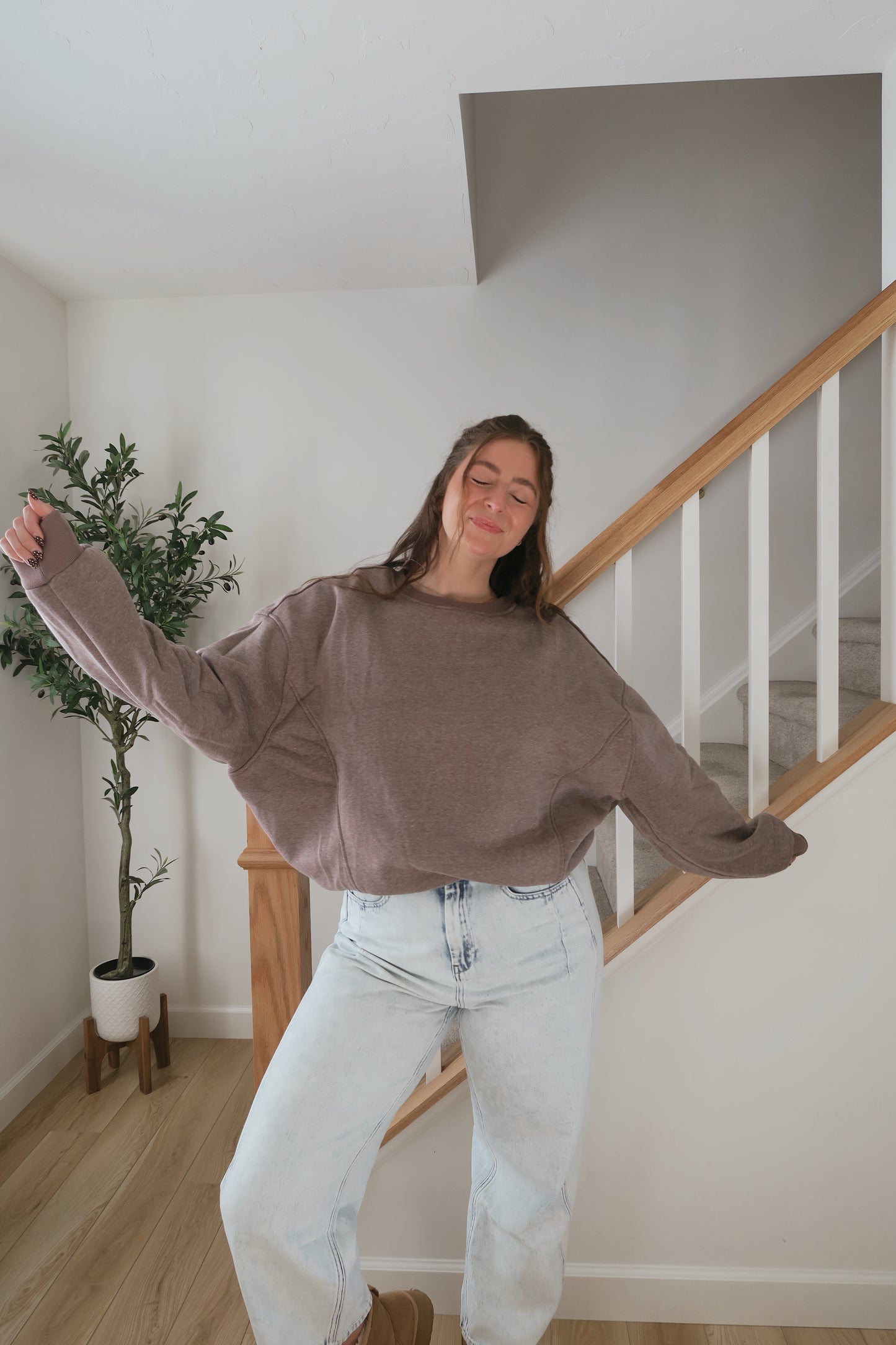 Mocha Latte Crewneck