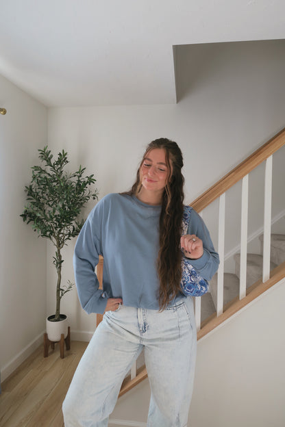 Misty Morning Bubble Crewneck