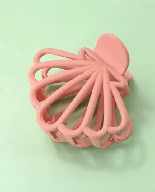 Clam Claw Clip